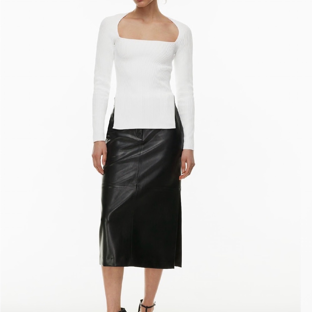 Babaton Sculpt Knit Cultural White Top in XS